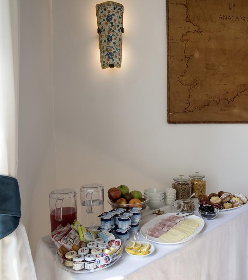 Mareluna Suite De Charme Naples Exterior photo