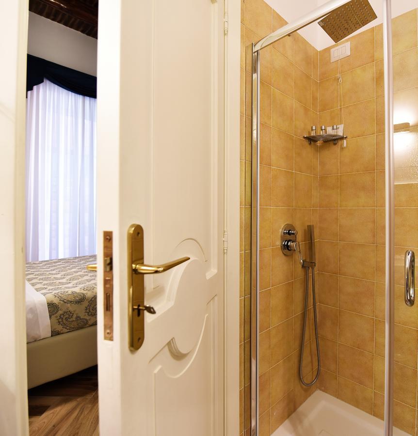 Mareluna Suite De Charme Naples Exterior photo