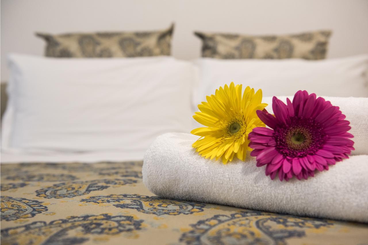 Mareluna Suite De Charme Naples Exterior photo