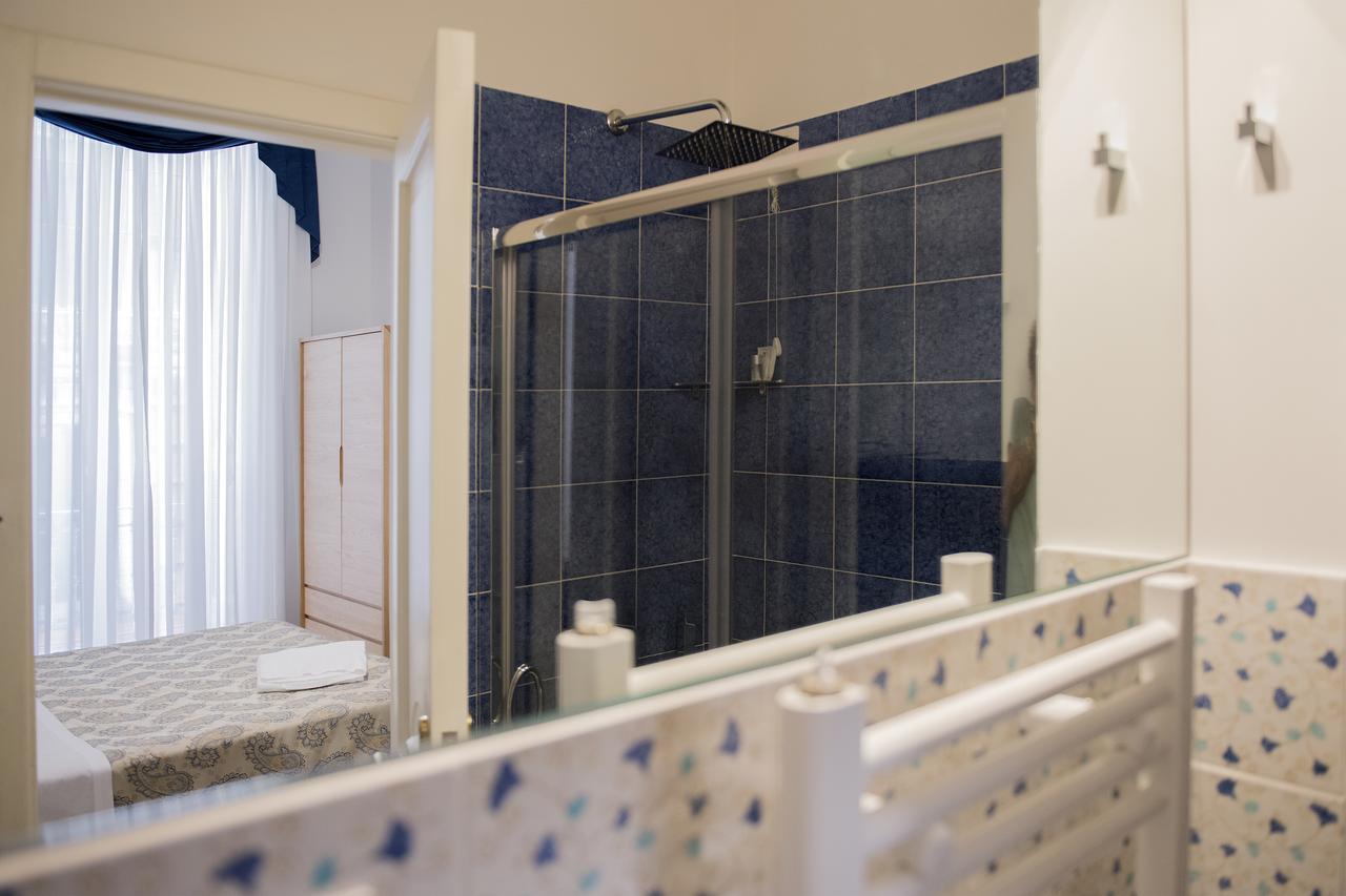 Mareluna Suite De Charme Naples Exterior photo